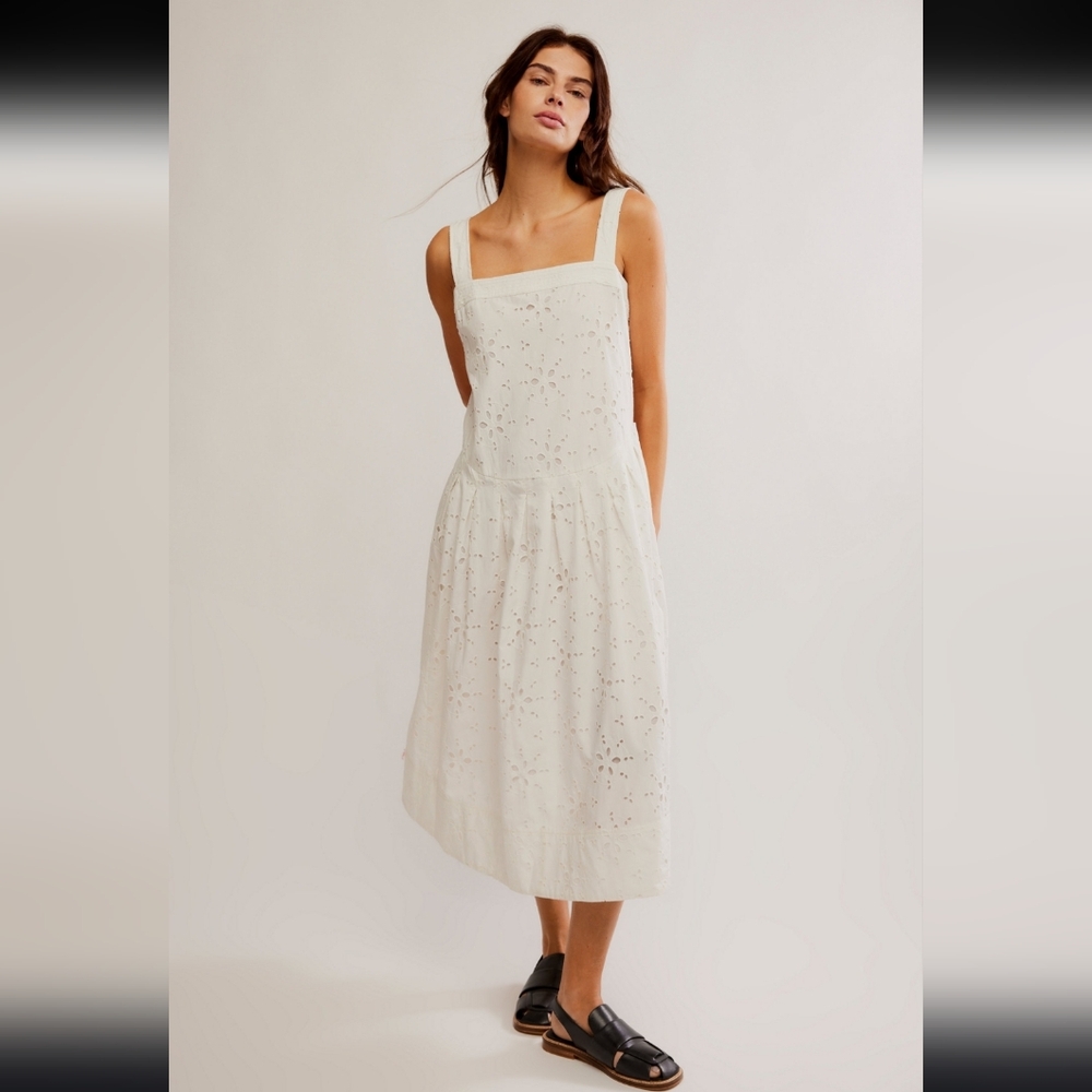 NWT FREE PEOPLE Primavera Eyelet Midi Dress Size S $168 Retail!!FLAW SEE BELOW